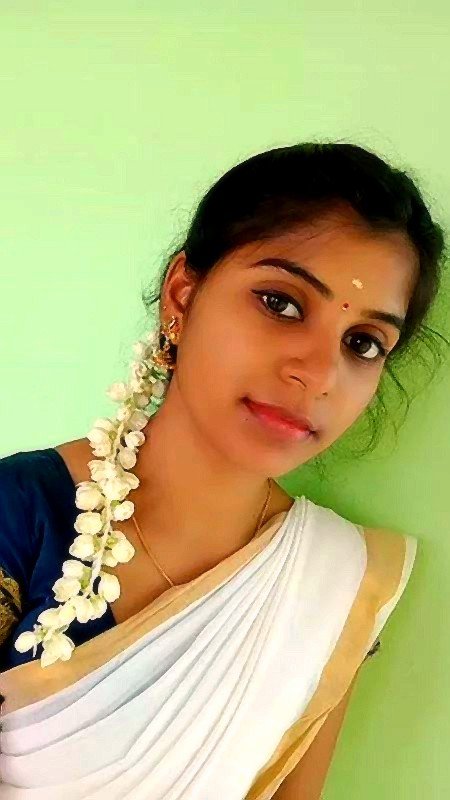 Lajpat Nagar escort Diya