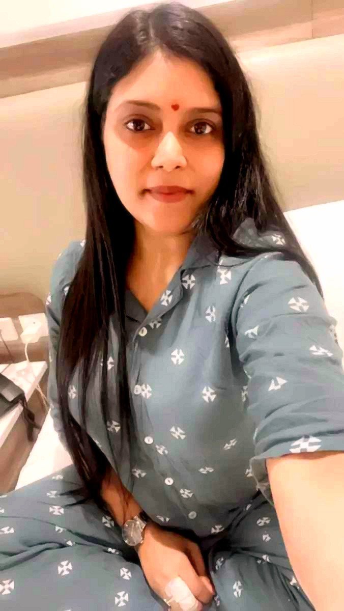 Lajpat Nagar escort Riya